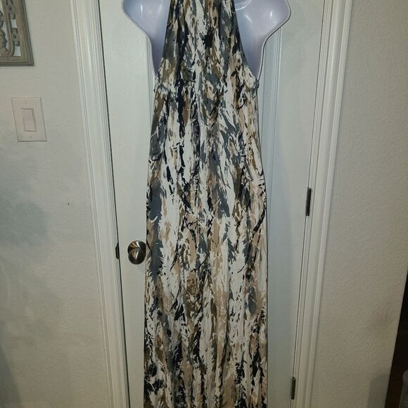 Heyne Bogut Maxi Dress - Picture 7 of 7